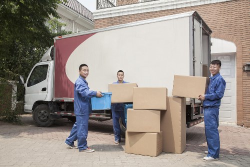 Modern secure checkout for Movers Fulham payments with card and PayPal options